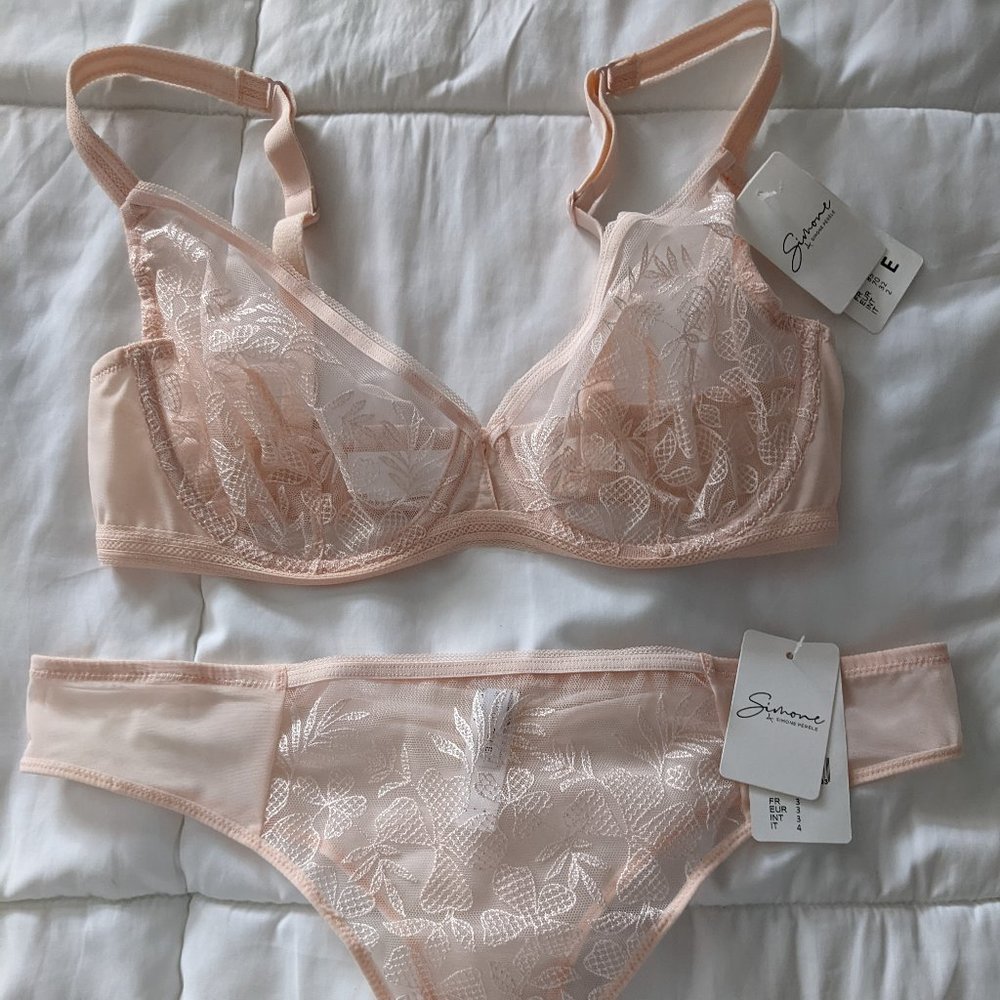 NWT: Simone Perele Blanche Sheer Plunge Bra and Tanga in Petal
